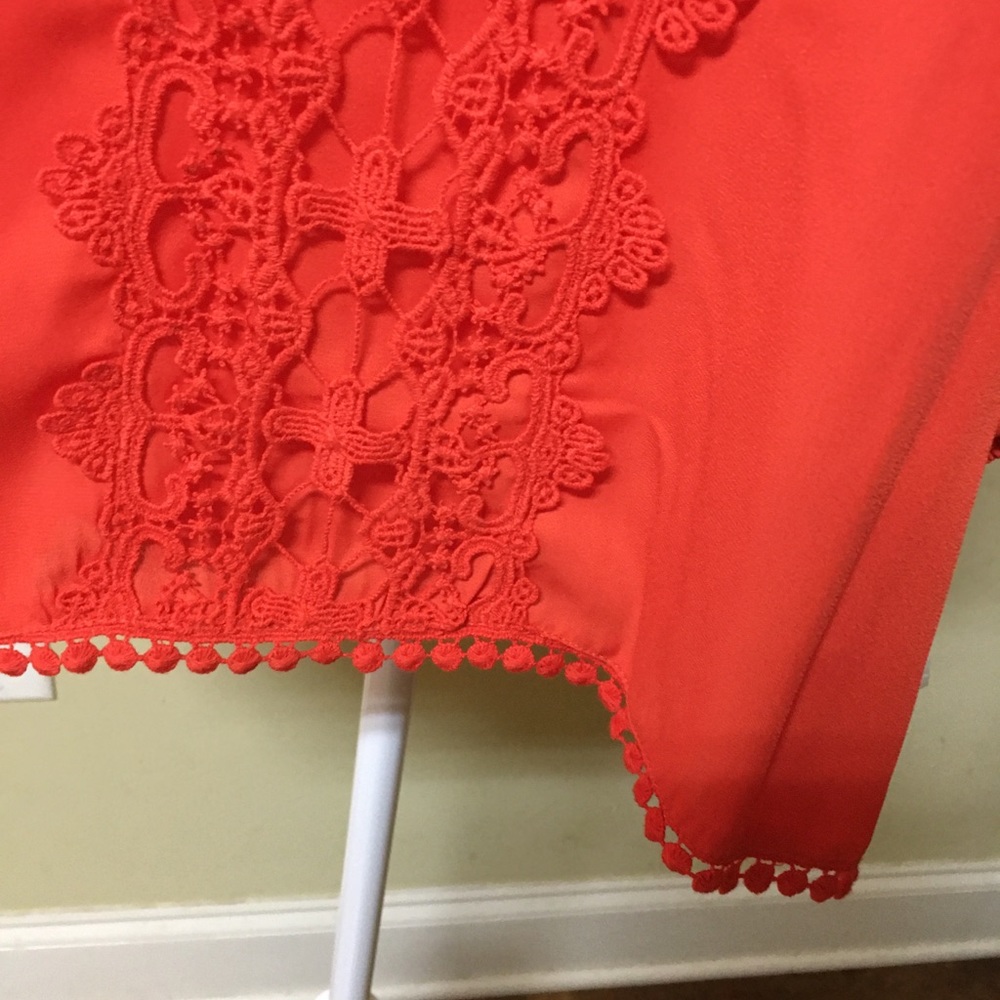 Blouse - Picture 8 of 8
